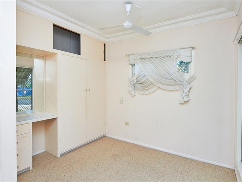 24 Edinburgh Drive, Taree NSW 2430