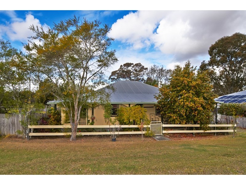 24 Macquarie Street, Coopernook NSW 2426