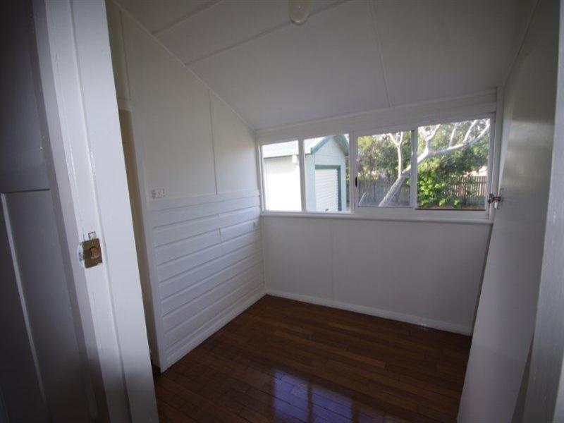 2/23-27 Lewis Street, Old Bar NSW 2430