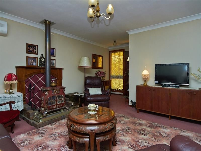47 Bayview Crescent, Taree NSW 2430