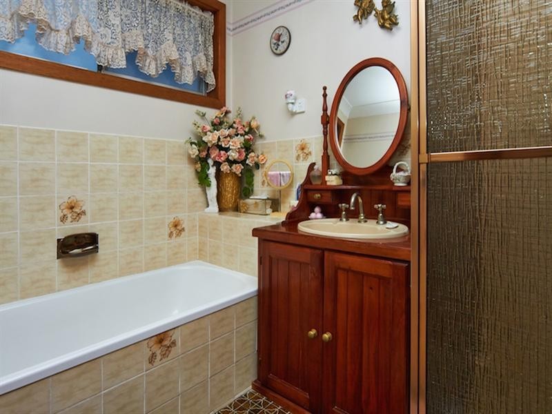 47 Bayview Crescent, Taree NSW 2430