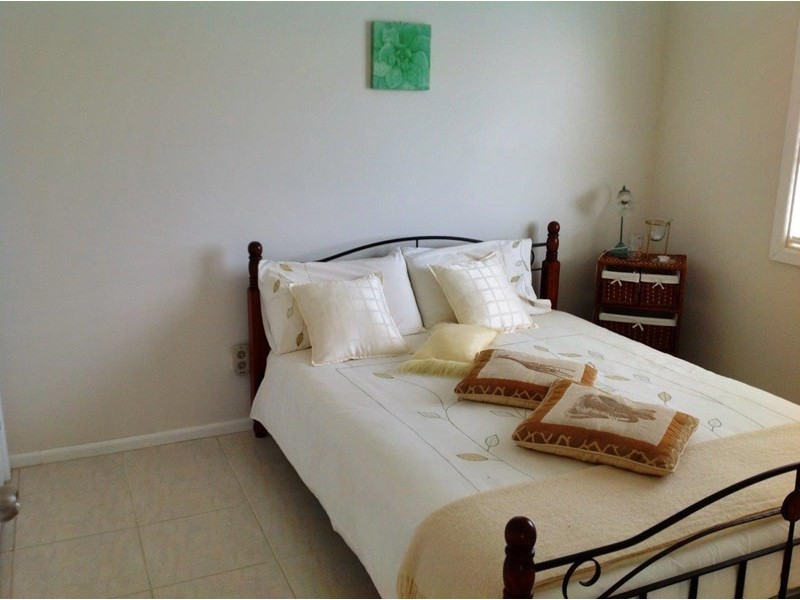 32 Emerald Drive, Diamond Beach NSW 2430