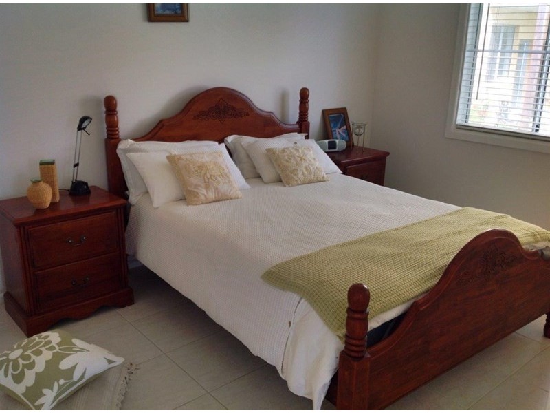 32 Emerald Drive, Diamond Beach NSW 2430