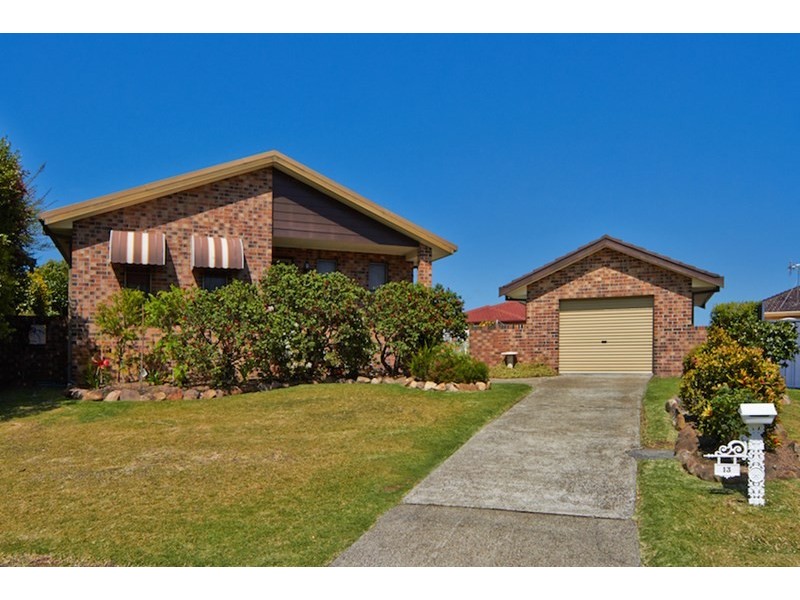 13 Craiglea Close, Taree NSW 2430