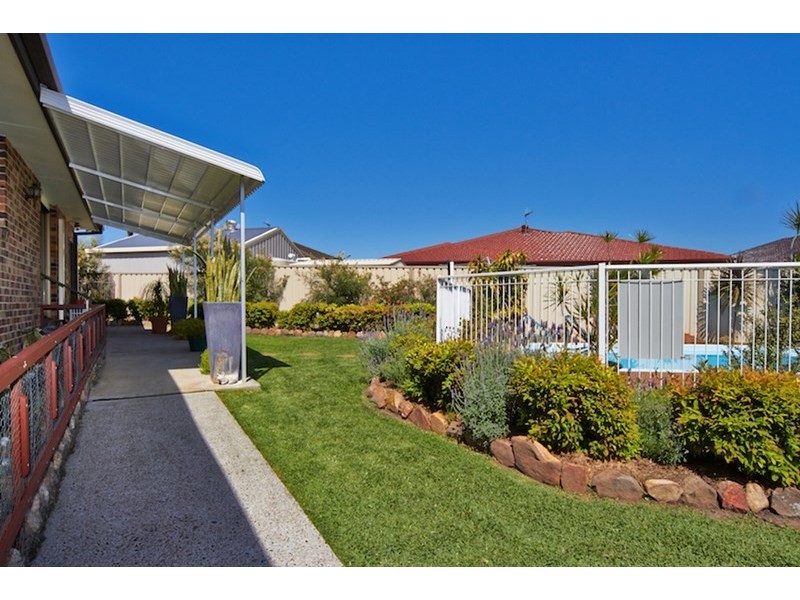 13 Craiglea Close, Taree NSW 2430