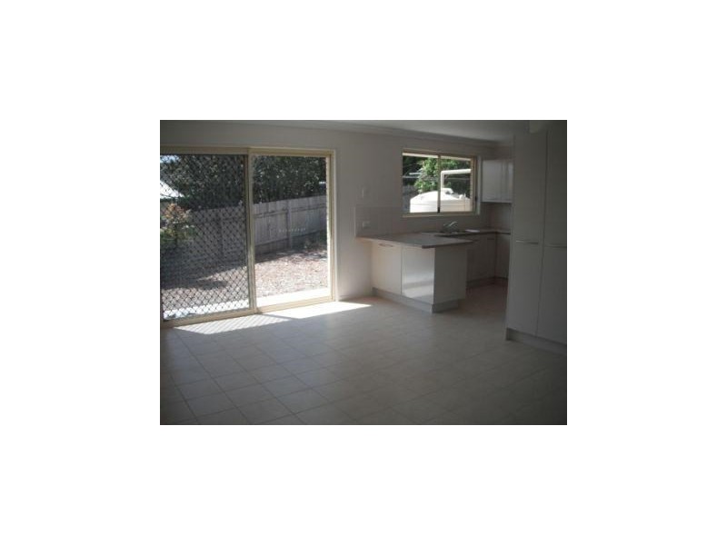 6 Kestrel Avenue, Old Bar NSW 2430