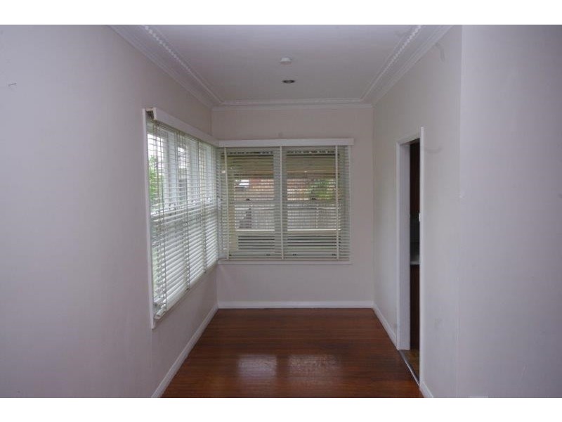 60 Bayview Crescent, Taree NSW 2430