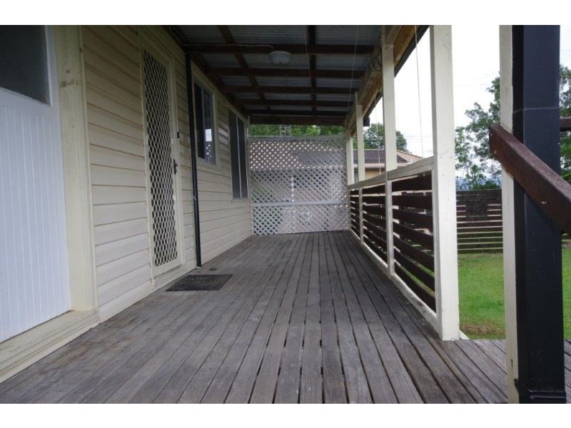 60 Bayview Crescent, Taree NSW 2430