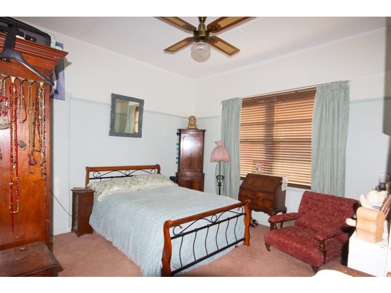 79 High Street, Taree NSW 2430