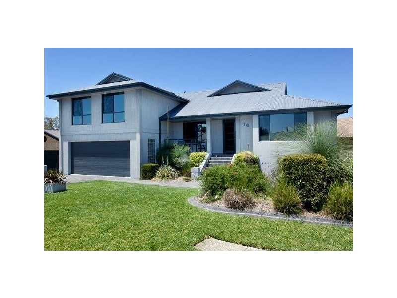 14 Ellenora Circuit, Wingham NSW 2429