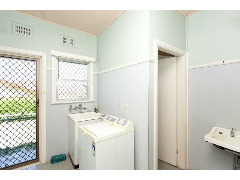 302 Victoria Street, Taree NSW 2430