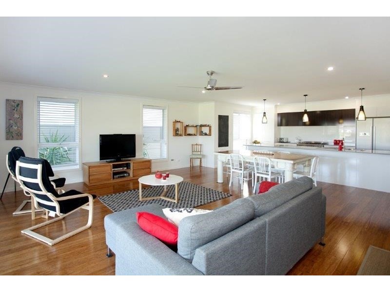 33 Josephine Boulevard, Harrington NSW 2427