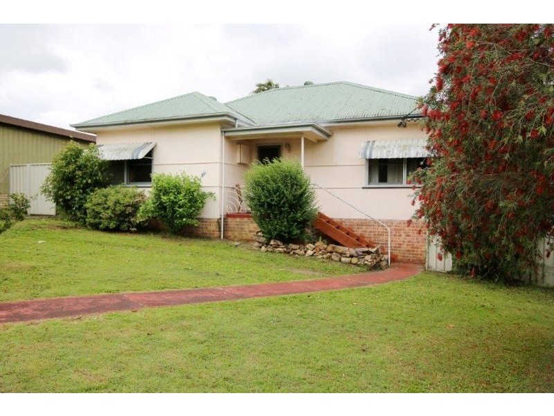 31 Flett Street, Taree NSW 2430