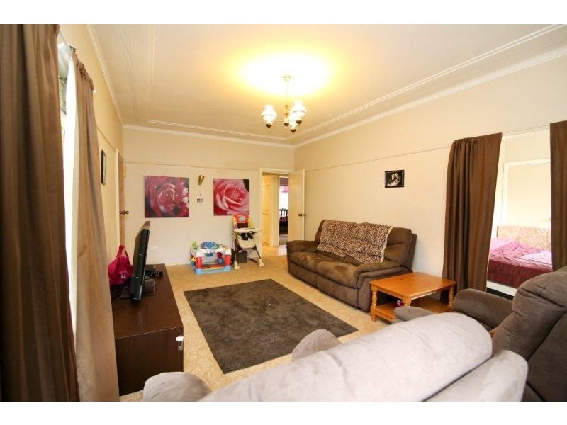 31 Flett Street, Taree NSW 2430