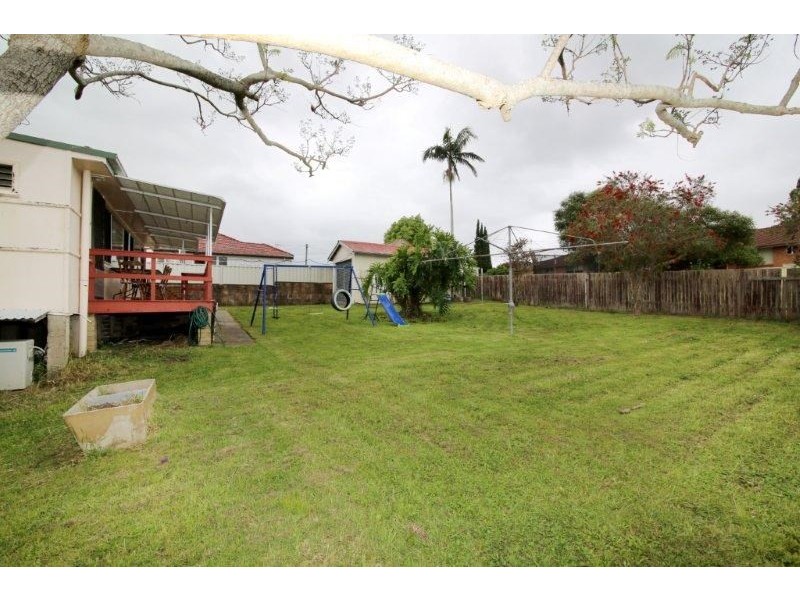 31 Flett Street, Taree NSW 2430