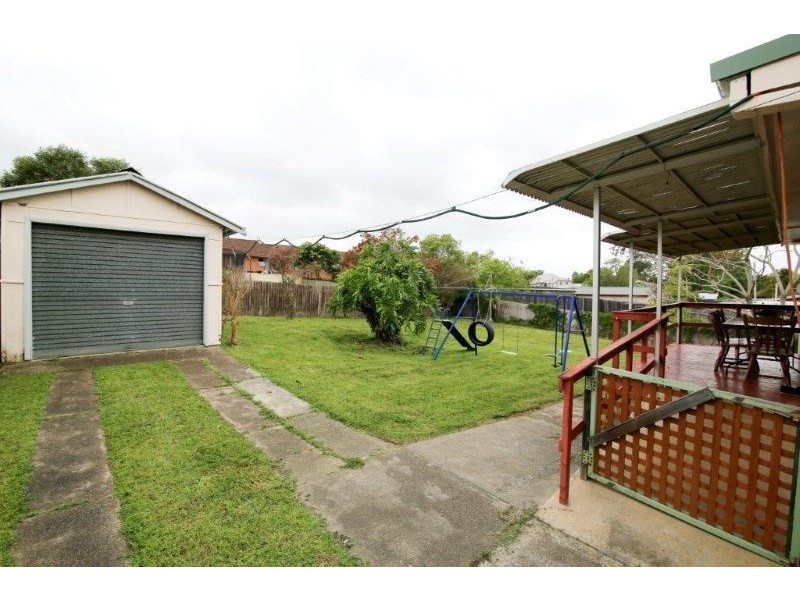 31 Flett Street, Taree NSW 2430
