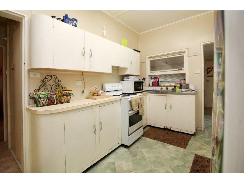 31 Flett Street, Taree NSW 2430