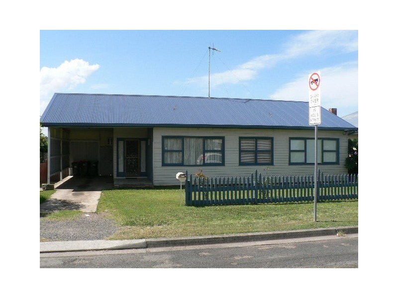 99 Cowper Street, Taree NSW 2430