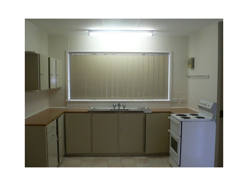 2/31 Chatham Avenue, Taree NSW 2430