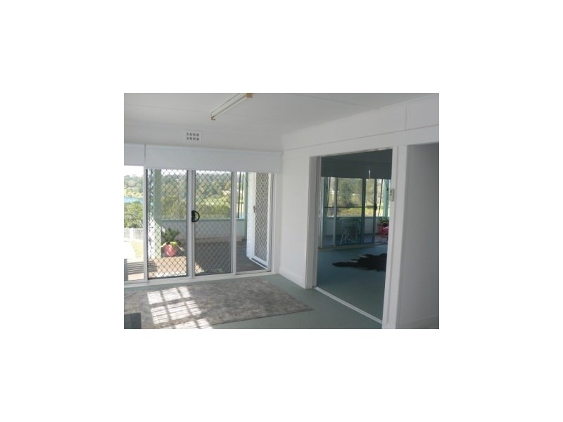 5 Lobban Road, Wingham NSW 2429