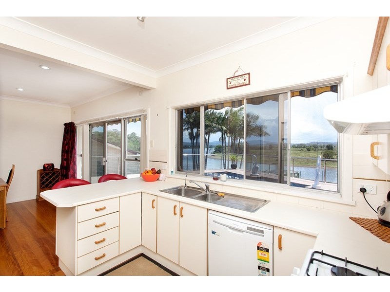 6 Cowan Road, Taree NSW 2430