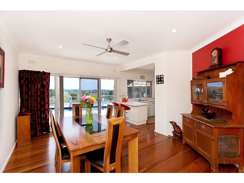 6 Cowan Road, Taree NSW 2430