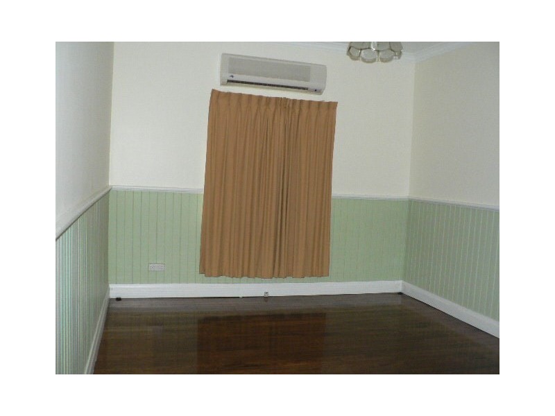 33 Stevenson Street, Taree NSW 2430