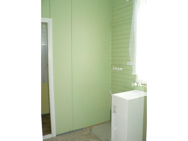 33 Stevenson Street, Taree NSW 2430