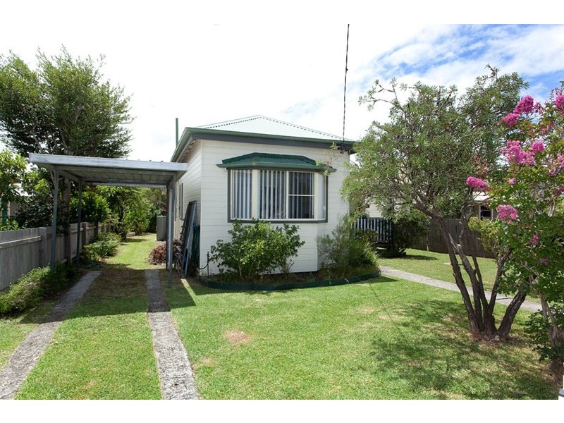 11 Olympia Street, Taree NSW 2430
