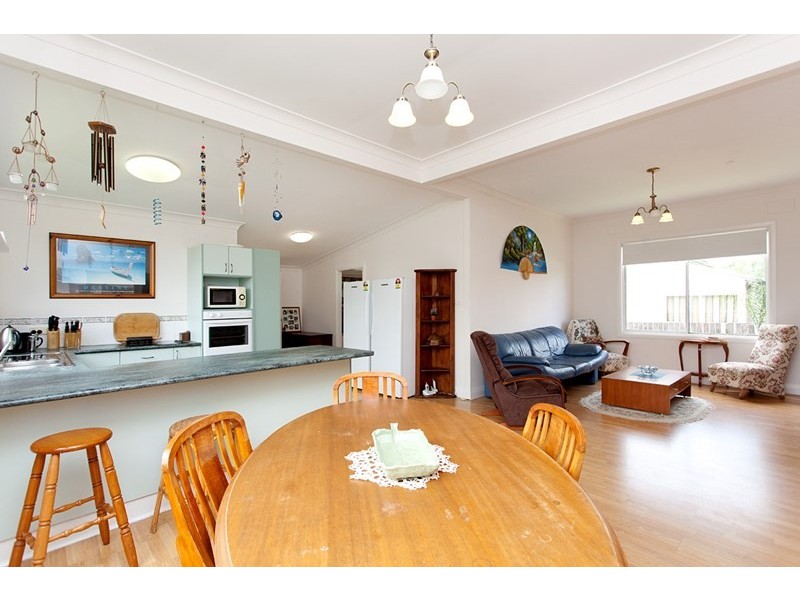 11 Olympia Street, Taree NSW 2430