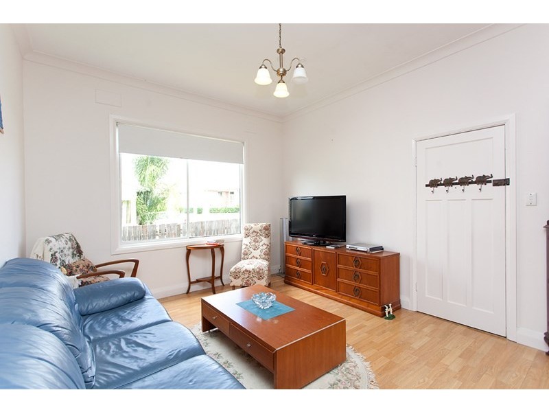 11 Olympia Street, Taree NSW 2430