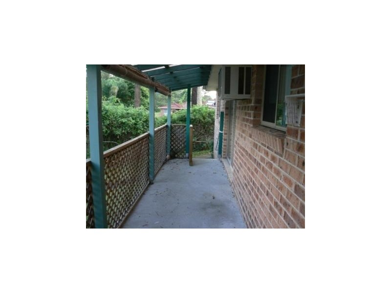 2/2 Rosewood Crescent, Taree NSW 2430