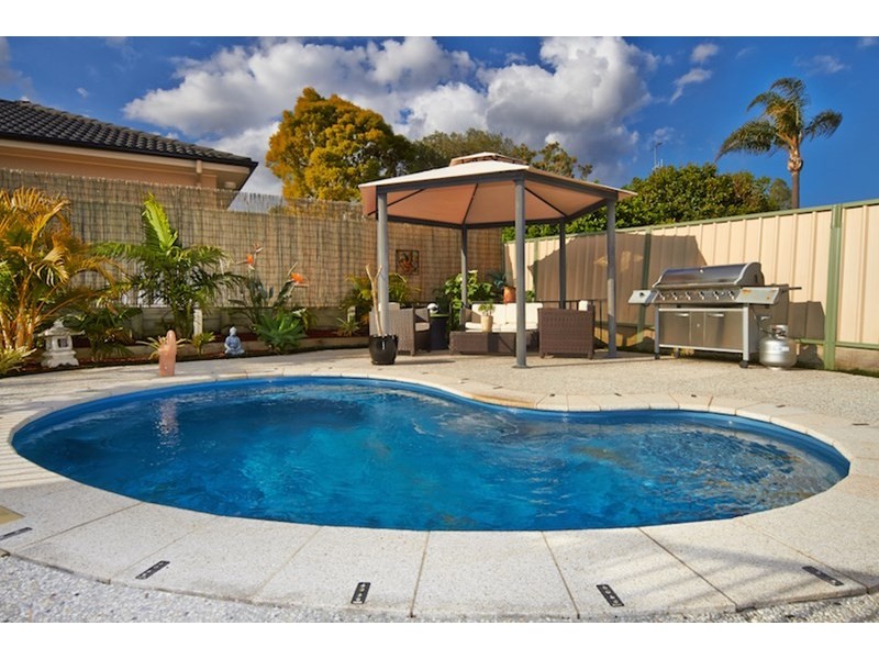 13 Riverlinks Circuit, Taree NSW 2430