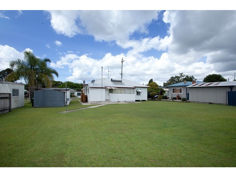 9 Deb Street, Taree NSW 2430