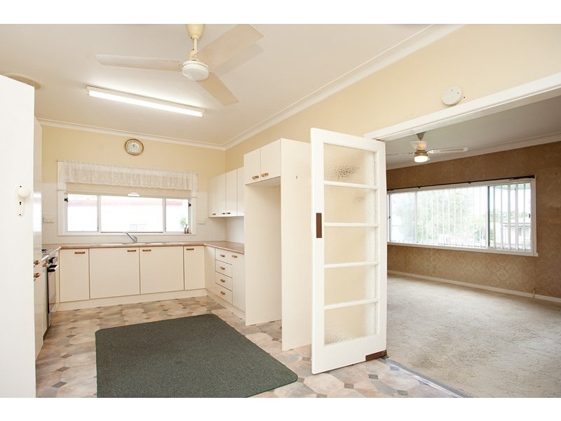 9 Deb Street, Taree NSW 2430