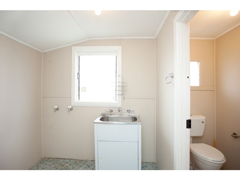 9 Deb Street, Taree NSW 2430