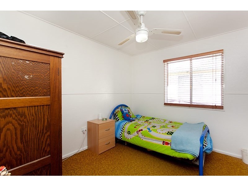 8 Dale Street, Taree NSW 2430