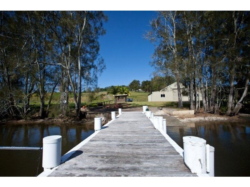31 Riverview Road, Mitchells Island NSW 2430