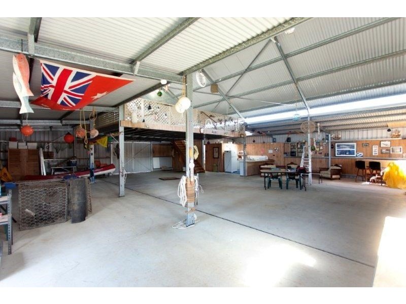 31 Riverview Road, Mitchells Island NSW 2430