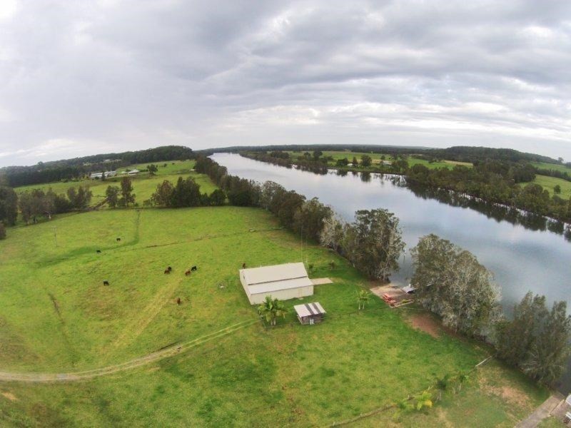 31 Riverview Road, Mitchells Island NSW 2430