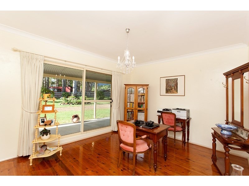 8 Hogans Road, Taree NSW 2430