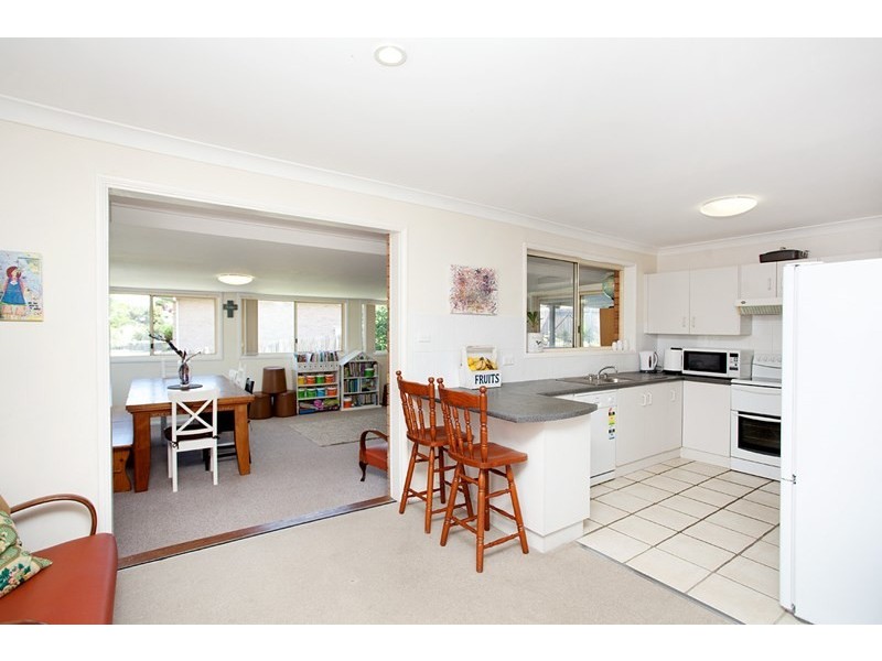 10 Sunset Avenue, Wingham NSW 2429