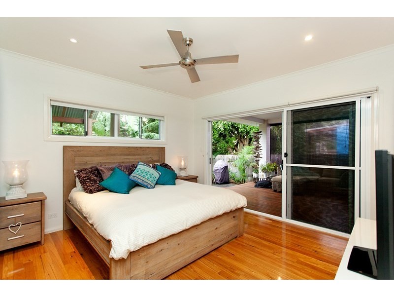 13 Hall Street, Old Bar NSW 2430