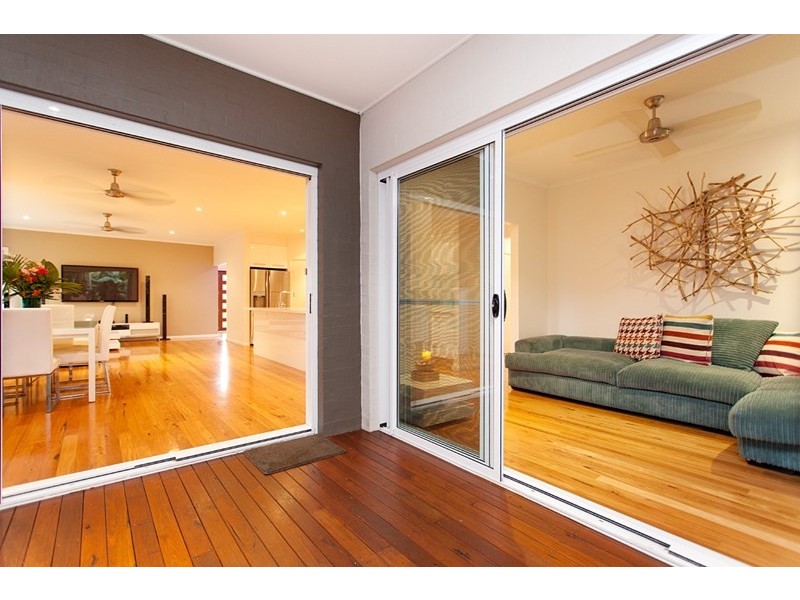 13 Hall Street, Old Bar NSW 2430