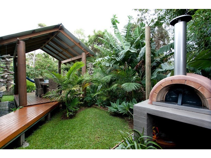 13 Hall Street, Old Bar NSW 2430