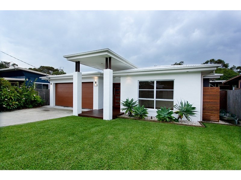 13 Hall Street, Old Bar NSW 2430