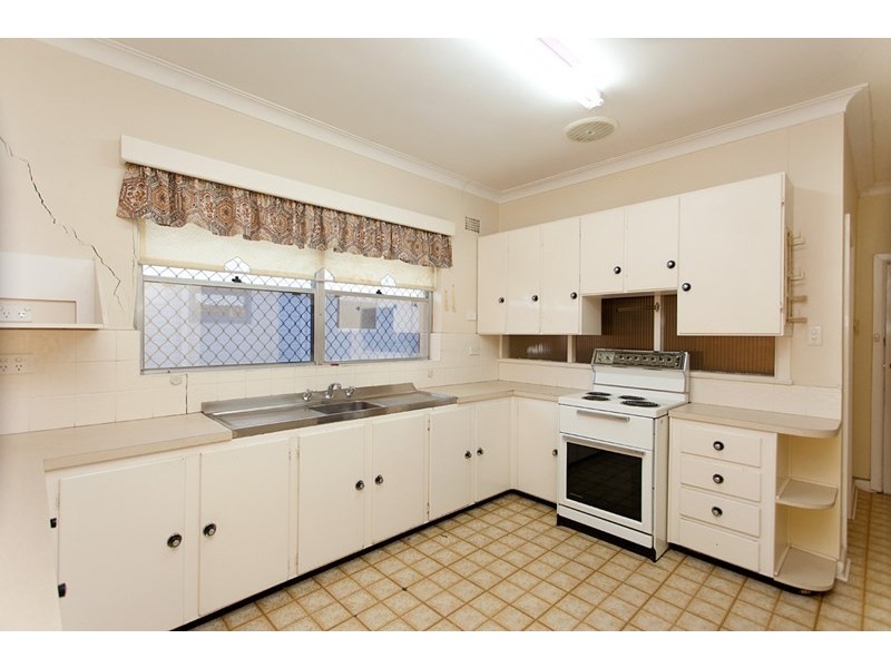 10 Florence Street, Taree NSW 2430