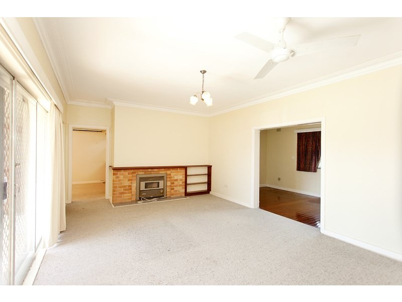 10 Florence Street, Taree NSW 2430