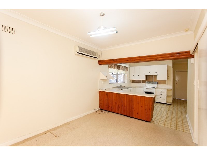 10 Florence Street, Taree NSW 2430