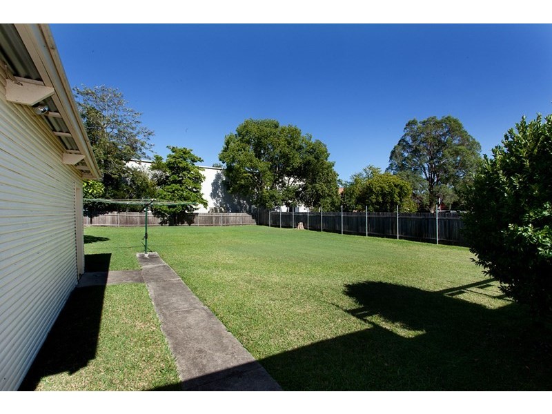 10 Florence Street, Taree NSW 2430